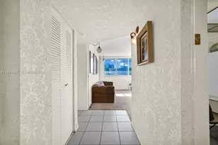 7135 Collins Ave, Miami Beach, FL 33141 - Photo 27