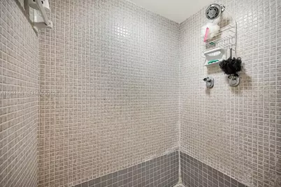 7135 Collins Ave #435, Miami Beach, FL 33141 - Photo 33