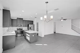 4518 E Aqua Bella Ln, Dania Beach, FL 33312 - Photo 5