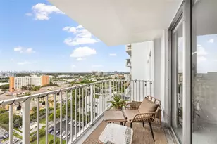 2801 NE 183rd St, Aventura, FL 33160 - Photo 13