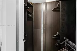 15901 Collins Ave, Sunny Isles Beach, FL 33160 - Photo 33