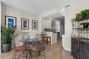 21050 Point Pl, Aventura, FL 33180 - Photo 9