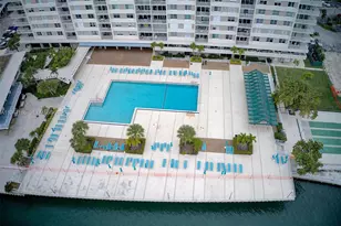 300 Bayview Dr, Sunny Isles Beach, FL 33160 - Photo 35