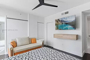 665 NE 25th St, Miami, FL 33137 - Photo 23