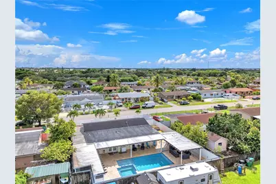 15321 SW 302nd St, Homestead, FL 33033 - Photo 5