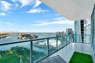 1100 Biscayne Blvd, Miami, FL 33132 - Photo 3