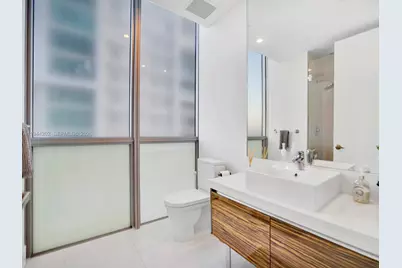 1100 Biscayne Blvd #4001, Miami, FL 33132 - Photo 27