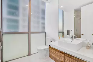 1100 Biscayne Blvd, Miami, FL 33132 - Photo 27