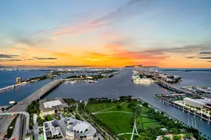1100 Biscayne Blvd, Miami, FL 33132 - Photo 3
