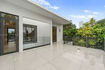 685 NE 81 St, Miami, FL 33138 - Photo 21