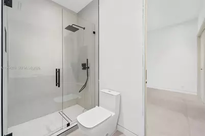 685 NE 81 St, Miami, FL 33138 - Photo 23