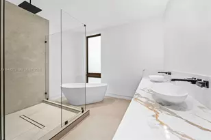 685 NE 81st St, Miami, FL 33138 - Photo 17