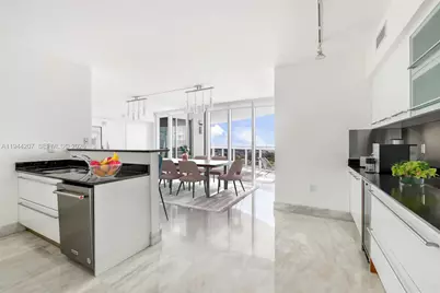 400 Alton Rd #3403, Miami Beach, FL 33139 - Photo 5