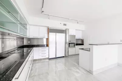 400 Alton Rd #3403, Miami Beach, FL 33139 - Photo 11