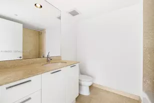 400 Alton Rd, Miami Beach, FL 33139 - Photo 25