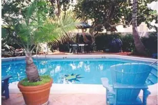 1390 Ocean Dr, Miami Beach, FL 33139 - Photo 3