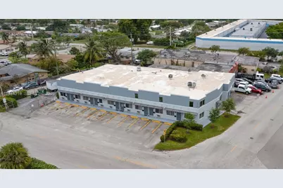 500 NE 25th St #5, Pompano Beach, FL 33064 - Photo 1