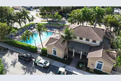 12476 SW 122nd St, Miami, FL 33186 - Photo 17