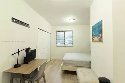 260 NW 133rd St, North Miami, FL 33168 - Photo 21