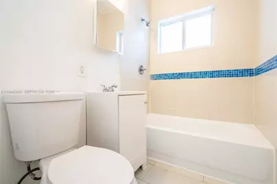 7301 Carlyle Ave #7, Miami Beach, FL 33141 - Photo 13