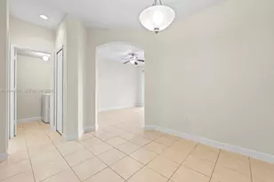 2441 SE 14th St, Homestead, FL 33035 - Photo 7