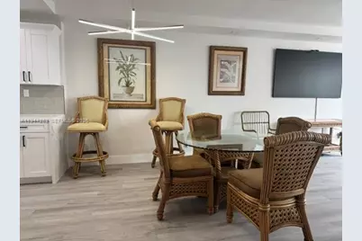 5401 SE Collins Ave #1412, Miami Beach, FL 33140 - Photo 21