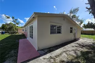 1320 NE 211th Terrace, Miami, FL 33179 - Photo 3