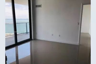 488 NE 18th St #3703, Miami, FL 33132 - Photo 3