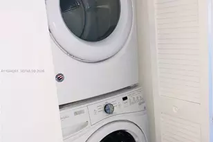 488 NE 18th St, Miami, FL 33132 - Photo 25