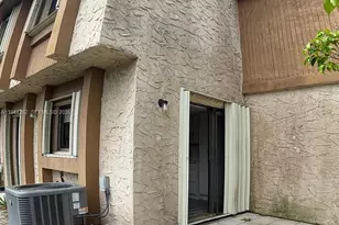 242 Wimbledon Lake Dr, Plantation, FL 33324 - Photo 21