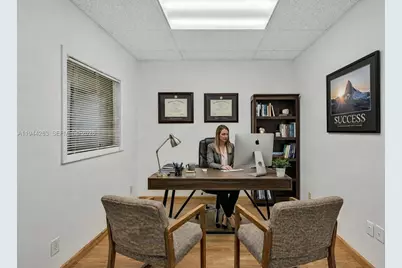 2021 Coolidge St #102, Hollywood, FL 33020 - Photo 3