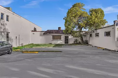 2021 Coolidge St #102, Hollywood, FL 33020 - Photo 11