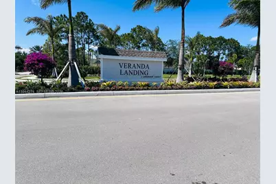 405 SE Crossoak Ln #405, Port Saint Lucie, FL 34984 - Photo 21