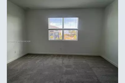 405 SE Crossoak Ln #405, Port Saint Lucie, FL 34984 - Photo 5
