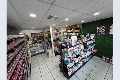 110 SW 27th Ave, Miami, FL 33135 - Photo 3