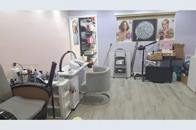 110 SW 27th Ave, Miami, FL 33135 - Photo 15