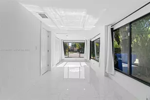 1671 NE 174th St, North Miami Beach, FL 33162 - Photo 11