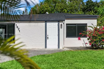1671 NE 174th St #1671, North Miami Beach, FL 33162 - Photo 1