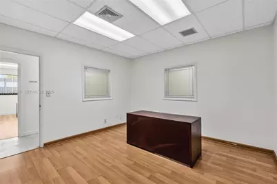 2021 Coolidge St #106, Hollywood, FL 33020 - Photo 5