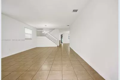 3504 W 94th St, Hialeah, FL 33018 - Photo 3