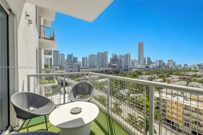 10 SW South River Dr #1111, Miami, FL 33130 - Photo 3