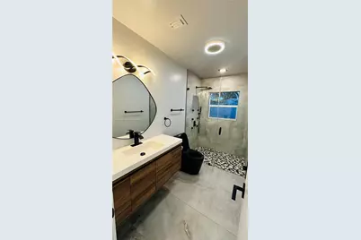 528 SW 166th Ter, Weston, FL 33326 - Photo 11