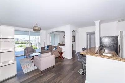 17150 N Bay Rd #2914, Sunny Isles Beach, FL 33160 - Photo 1
