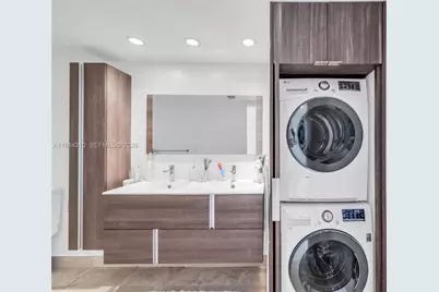 11 Island Ave #411, Miami Beach, FL 33139 - Photo 17