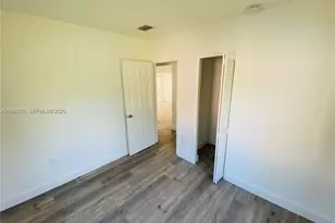 915 NW 59th St, Miami, FL 33127 - Photo 11