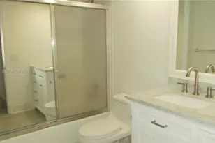300 SW 130th Terrace, Pembroke Pines, FL 33027 - Photo 9