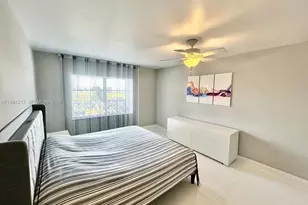 200 Diplomat Pkwy, Hallandale Beach, FL 33009 - Photo 17