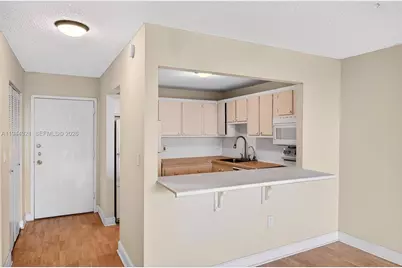16851 NE 23rd Avenue #619, North Miami Beach, FL 33160 - Photo 7