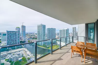 68 SE 6th St #2710, Miami, FL 33131 - Photo 9