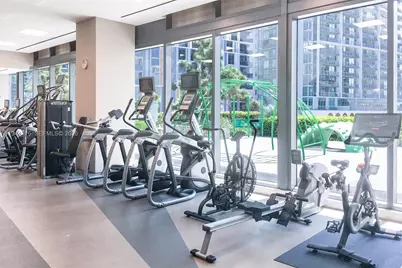 68 SE 6th St #2710, Miami, FL 33131 - Photo 27